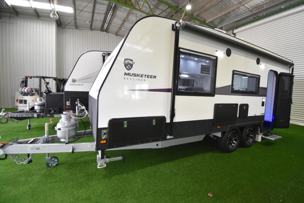 Crusader Musketeer Recliner Albury Wodonga RV World